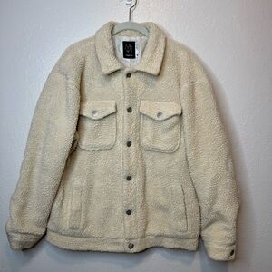 Original Use Men’s Off White Sherpa Snap Button Jacket Size Medium